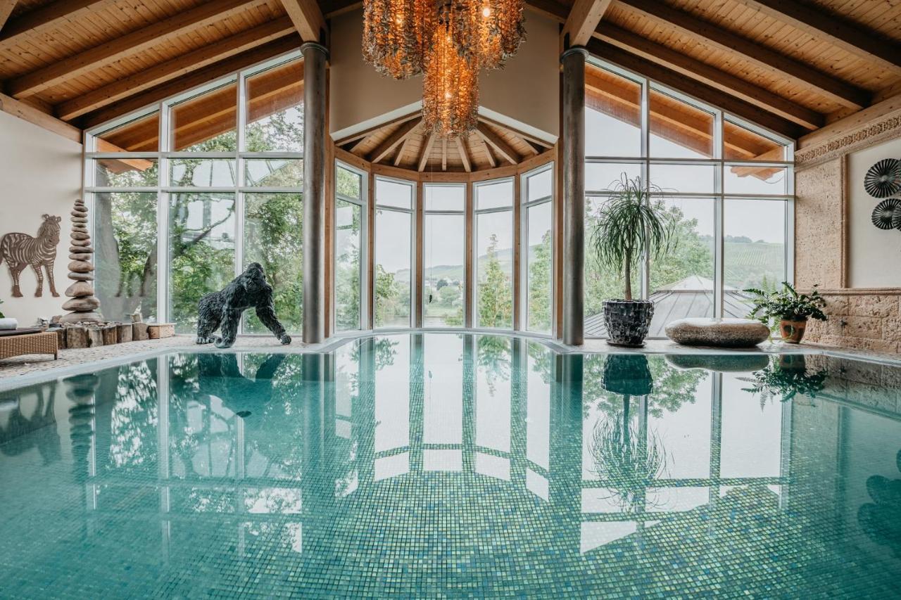 Hotel Weisser Baer Мюльхайм Экстерьер фото